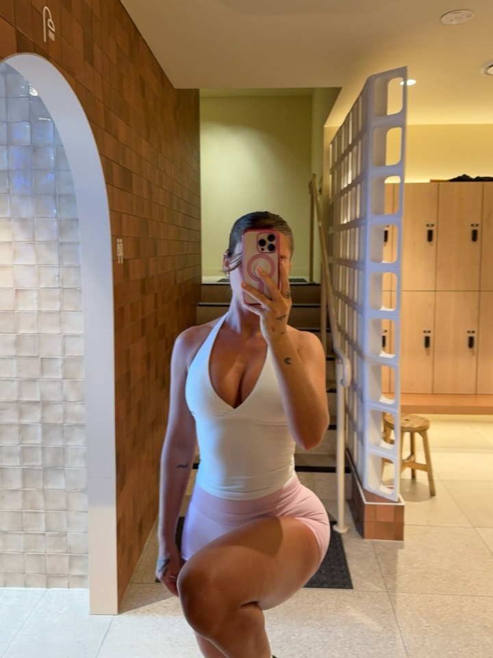 fbsports-点赞成人网红引争议,内马尔辩称:是误触,我从来不给女性点赞